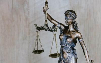 Notwehr-Urteile 2025: Neue Rechtsprechung und was sie für deinen Selbstschutz bedeutet