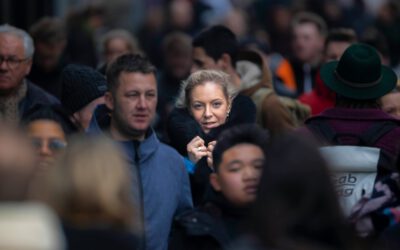 Gruppendynamik und Gewaltprävention – Wenn die Masse kippt