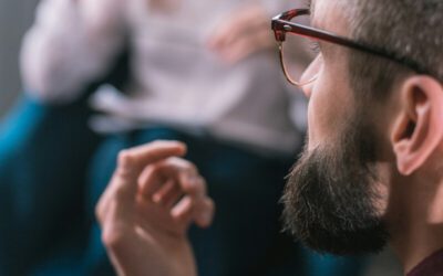 Gewaltprävention: Täterarbeit & Betroffenenschutz verbinden